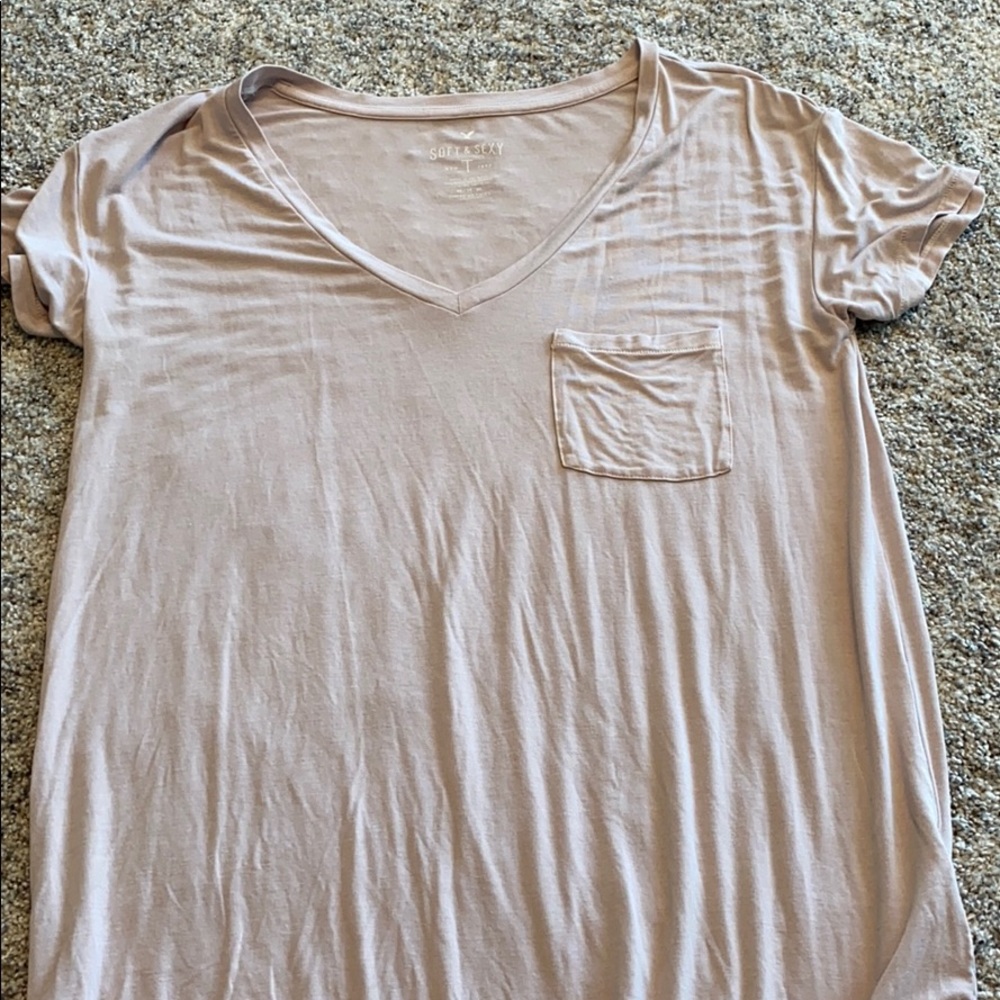 American Eagle blush pink soft and sexy shirt
